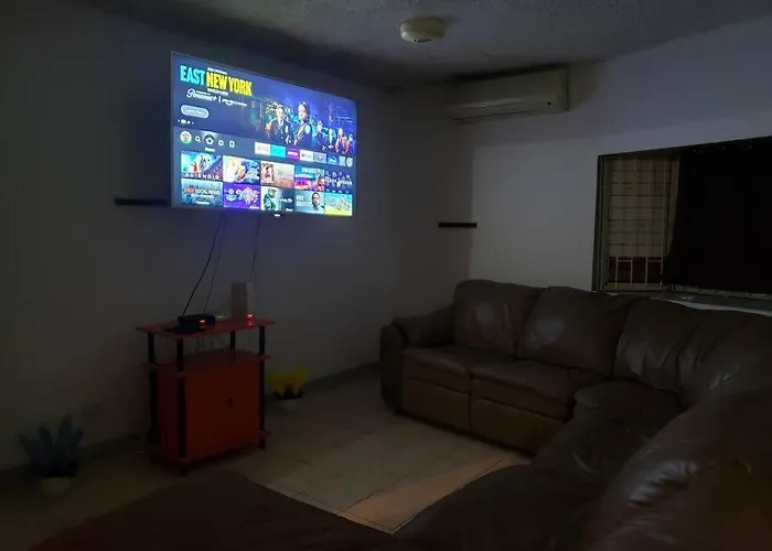 Queste Ochi Town House *