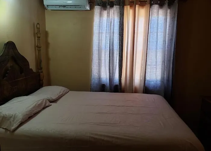 Queste Ochi Town House Apartment